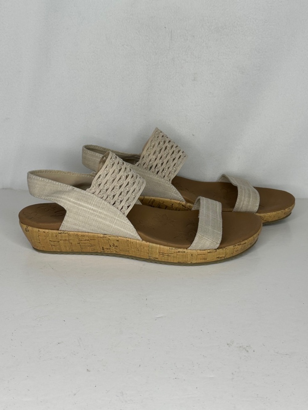 Skechers Brie Most Wanted Wedge Sandals Luxe Foam Sz 9